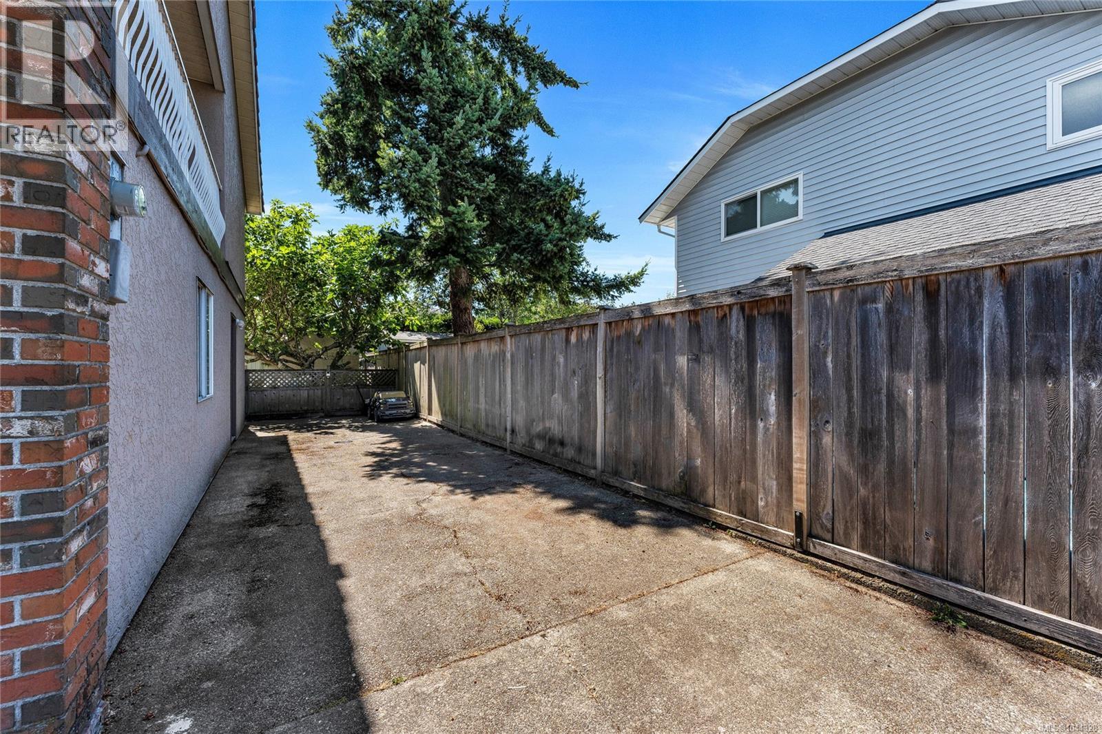1833 Knutsford Pl - 66