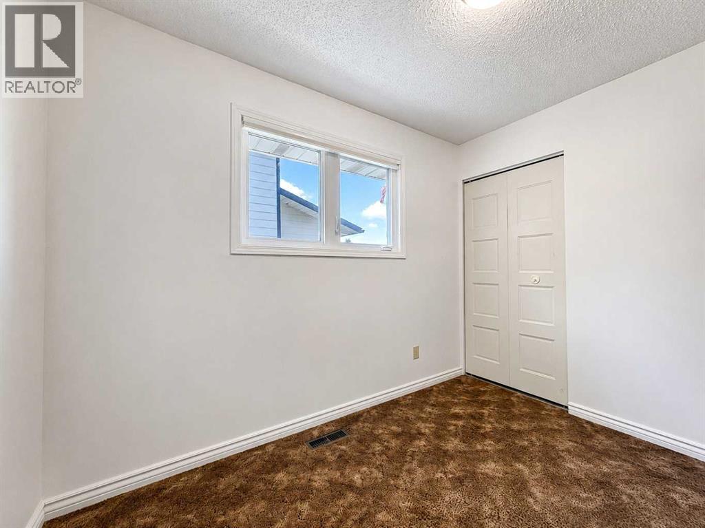 10625 105 Avenue - Image 14