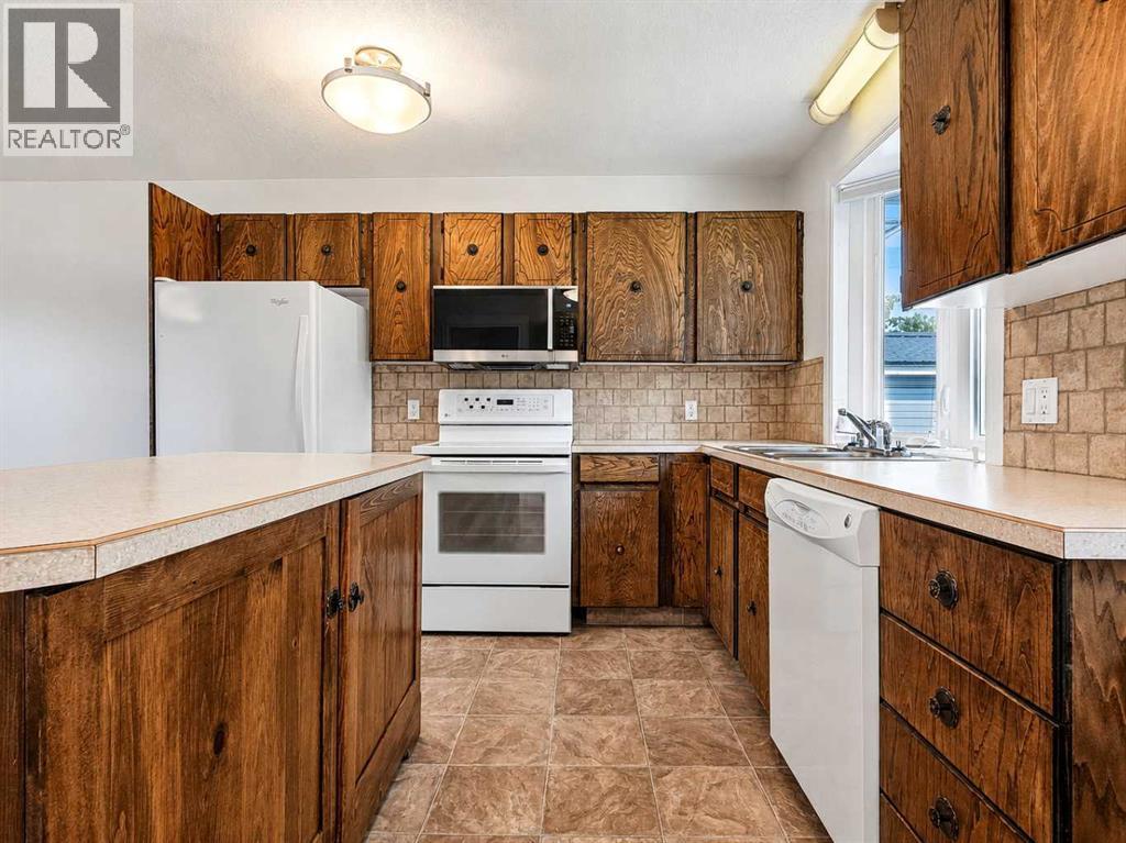 10625 105 Avenue - Image 5