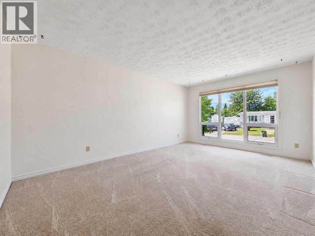 10625 105 Avenue - Image 7