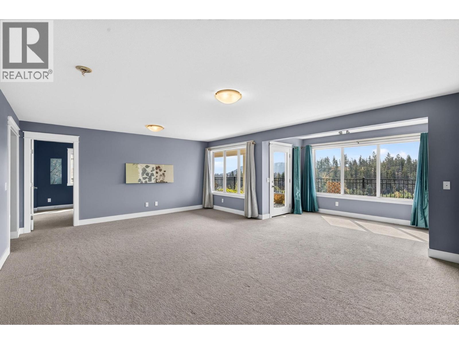 2425 Tallus Heights Drive - 30