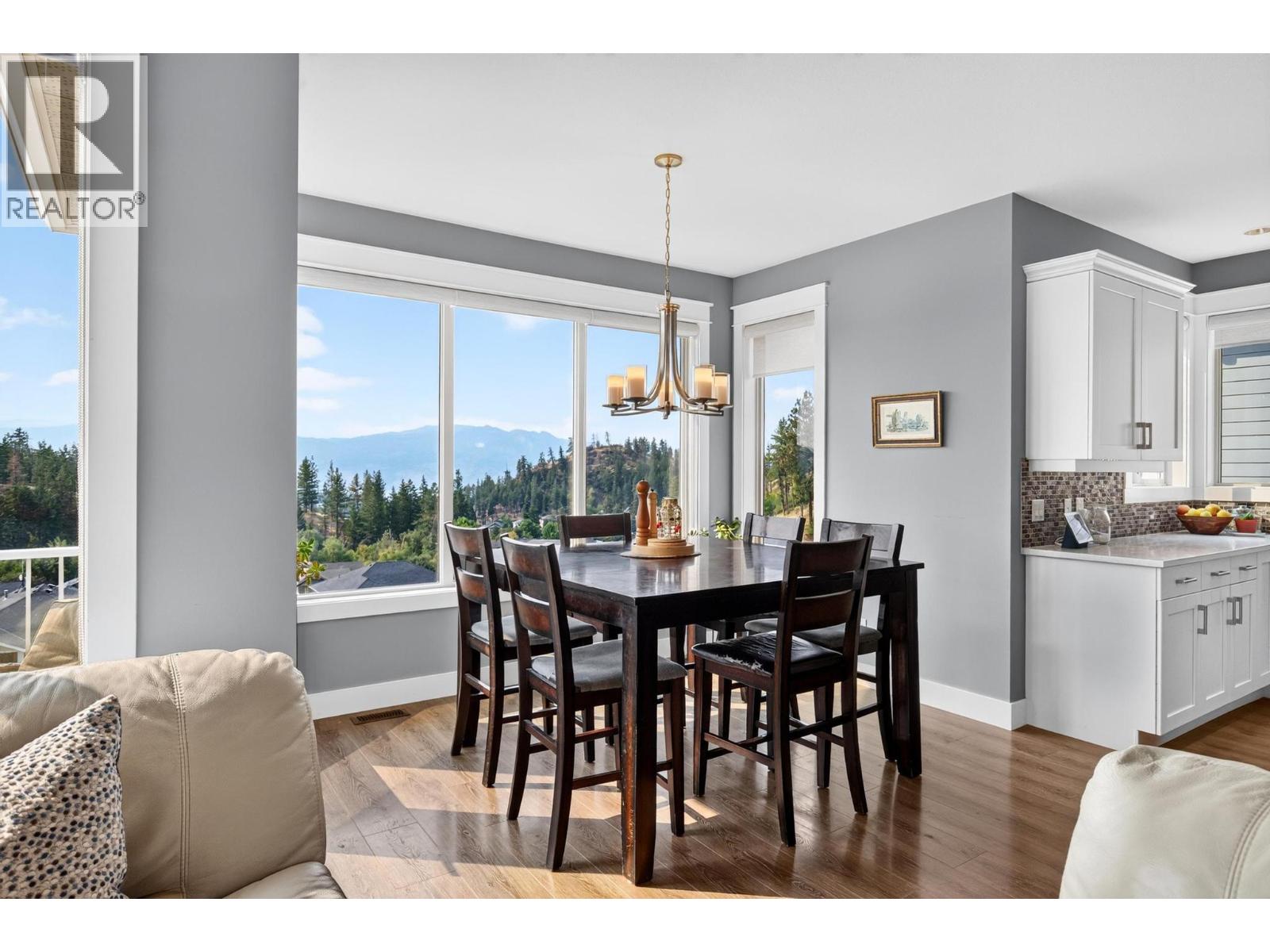 2425 Tallus Heights Drive - 10