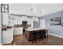 5pc Ensuite bath - 2425 Tallus Heights Drive, West Kelowna, BC V4T3K4 Photo 8