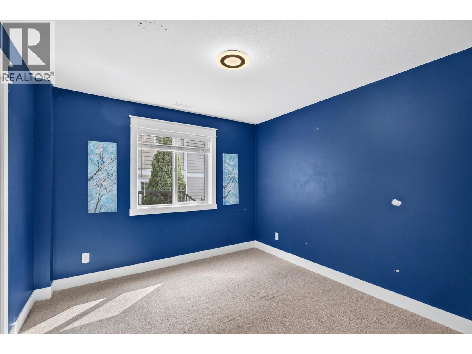 2425 Tallus Heights Drive - 32