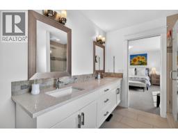 2425 Tallus Heights Drive, West Kelowna, BC V4T3K4 Photo 21