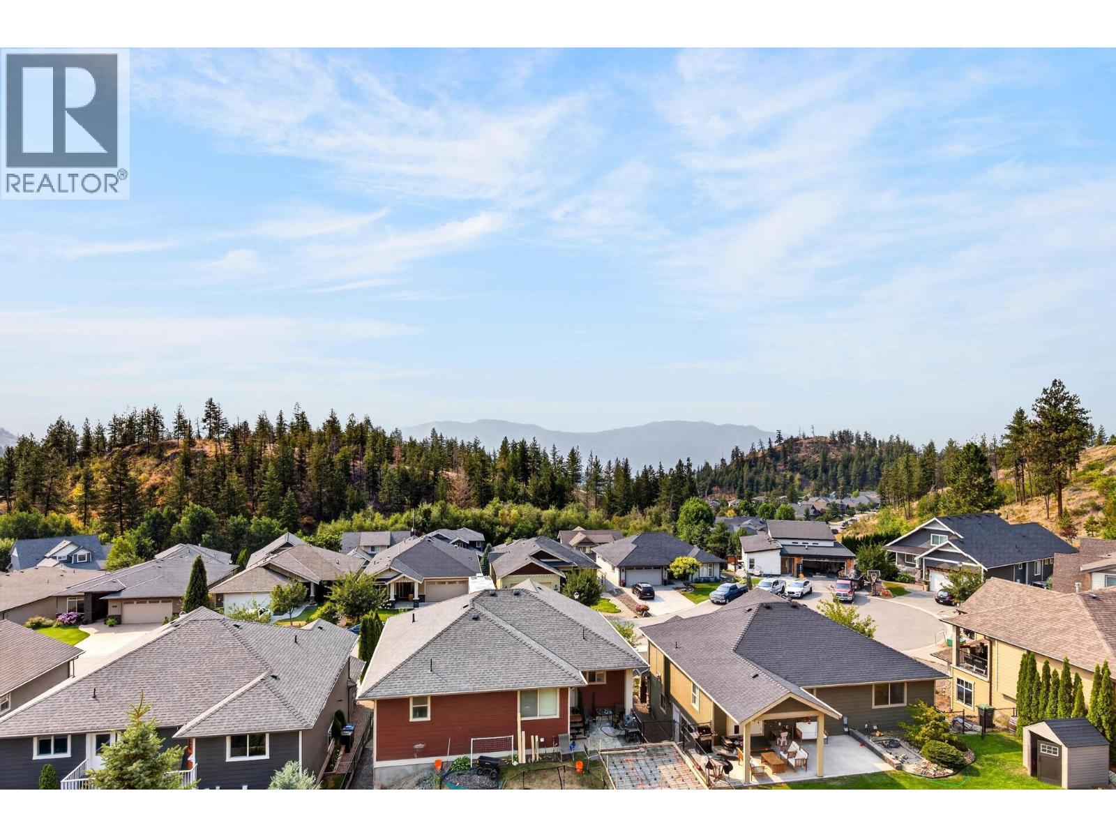 2425 Tallus Heights Drive - 41