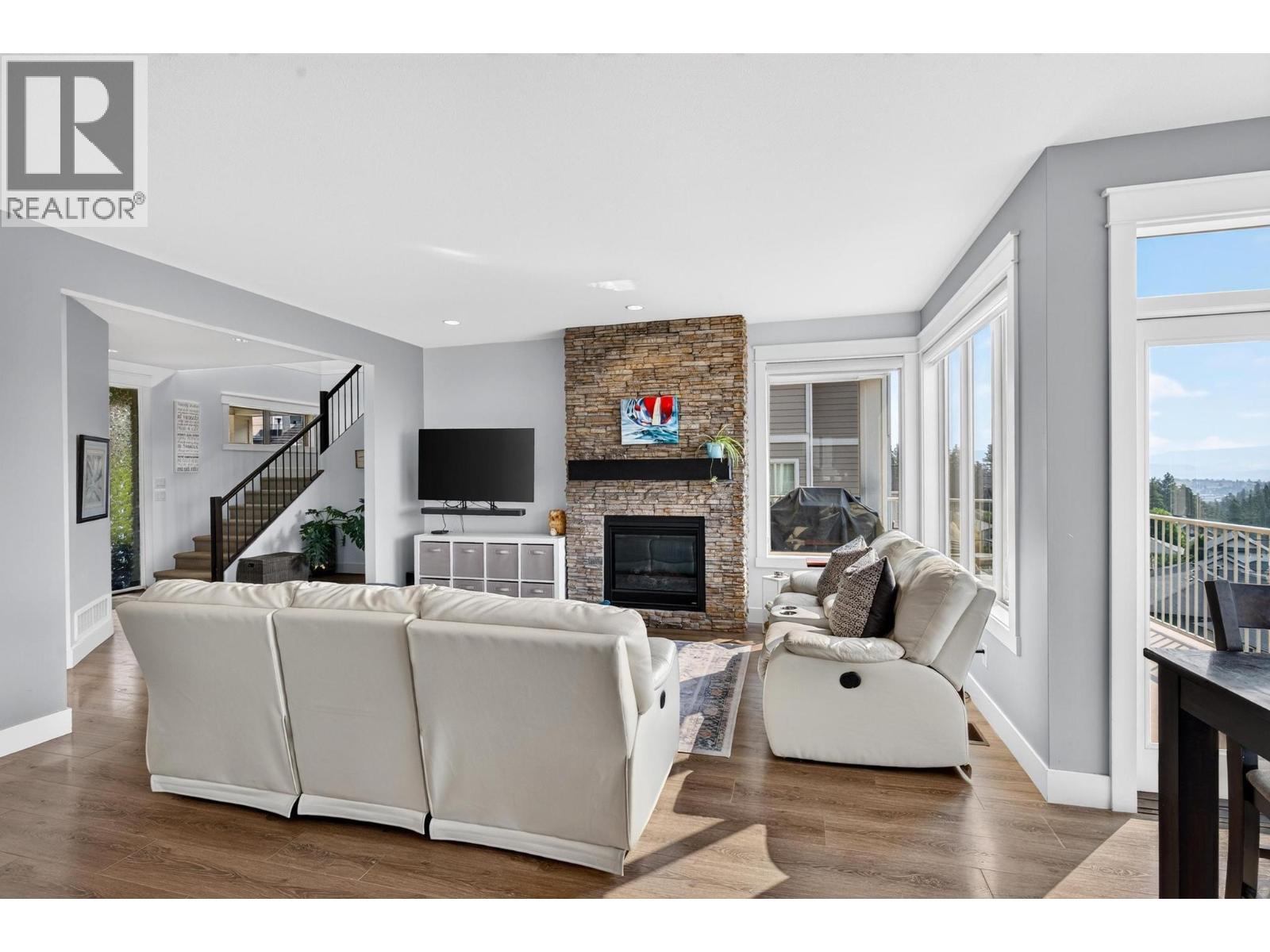 2425 Tallus Heights Drive - 12