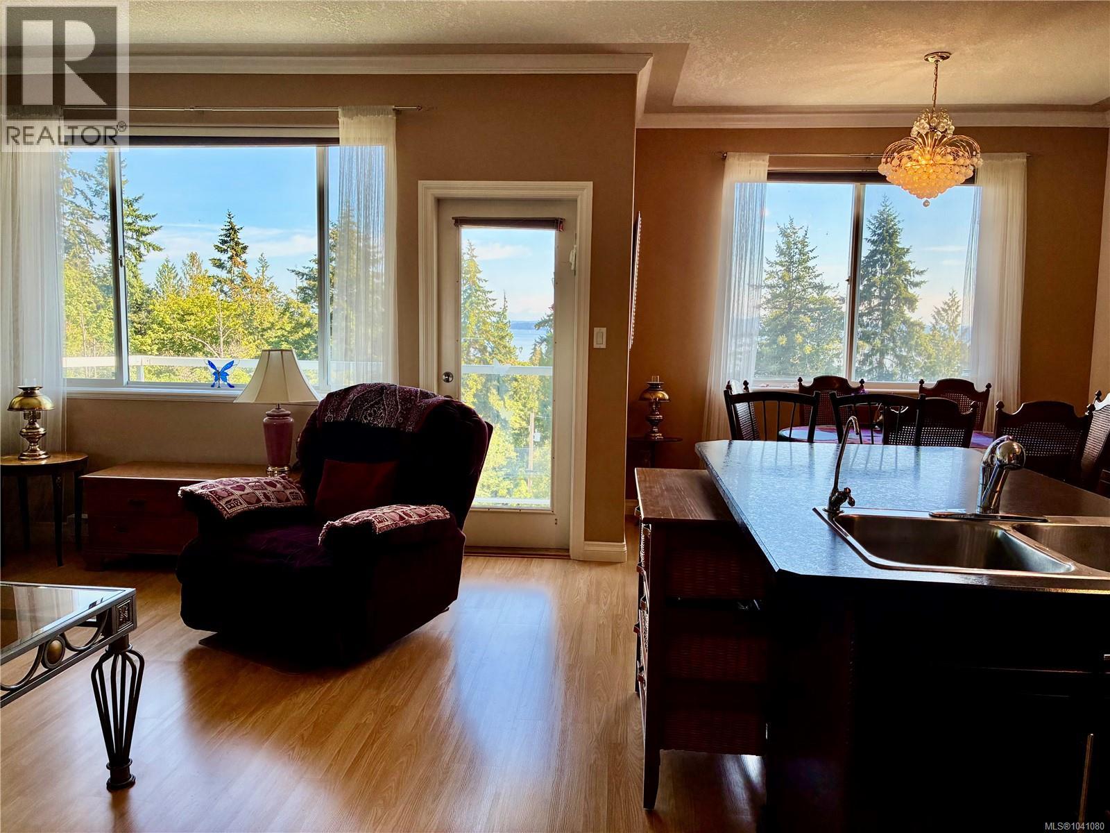 10189 View St - 6