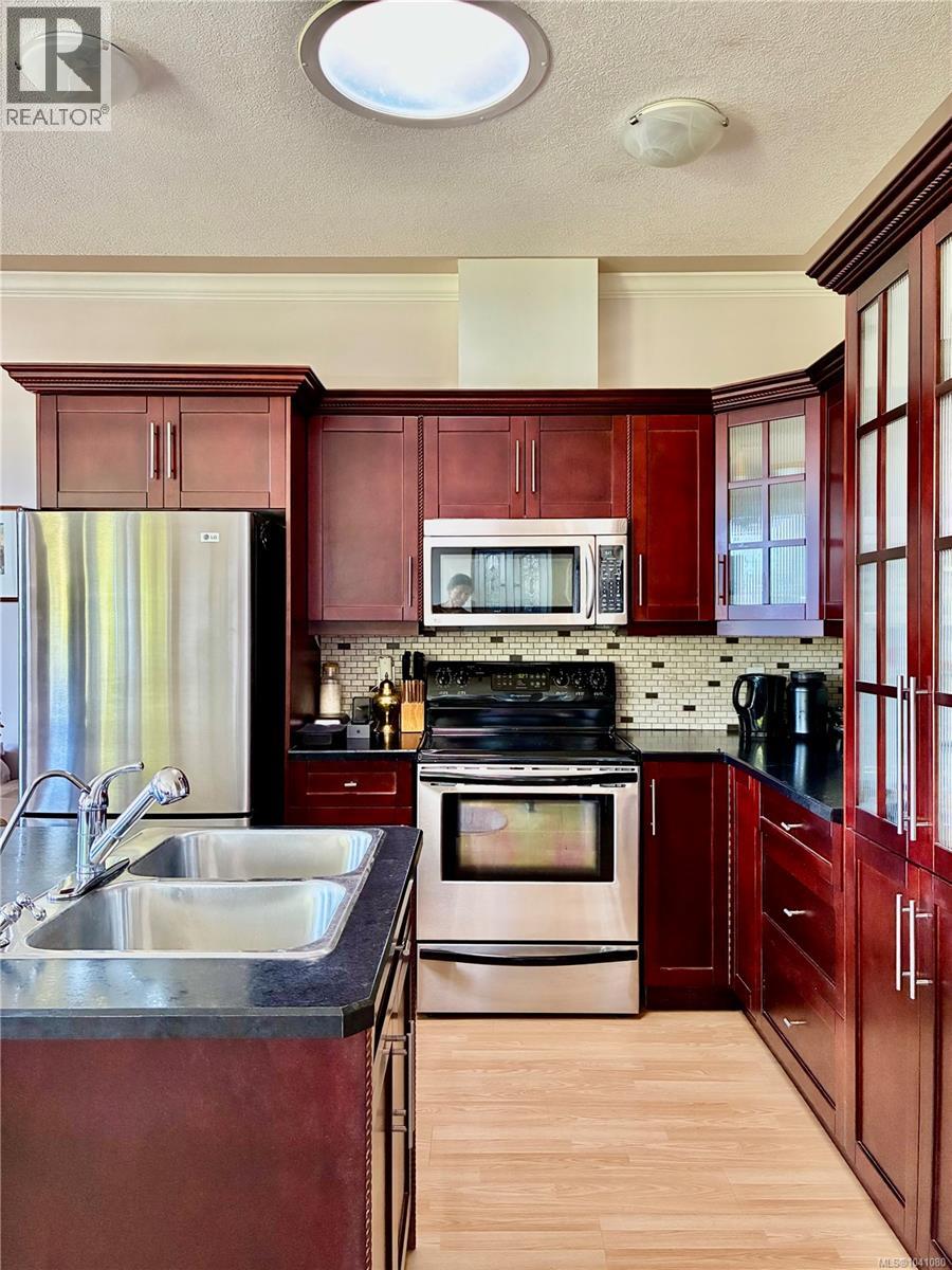 10189 View St - 7