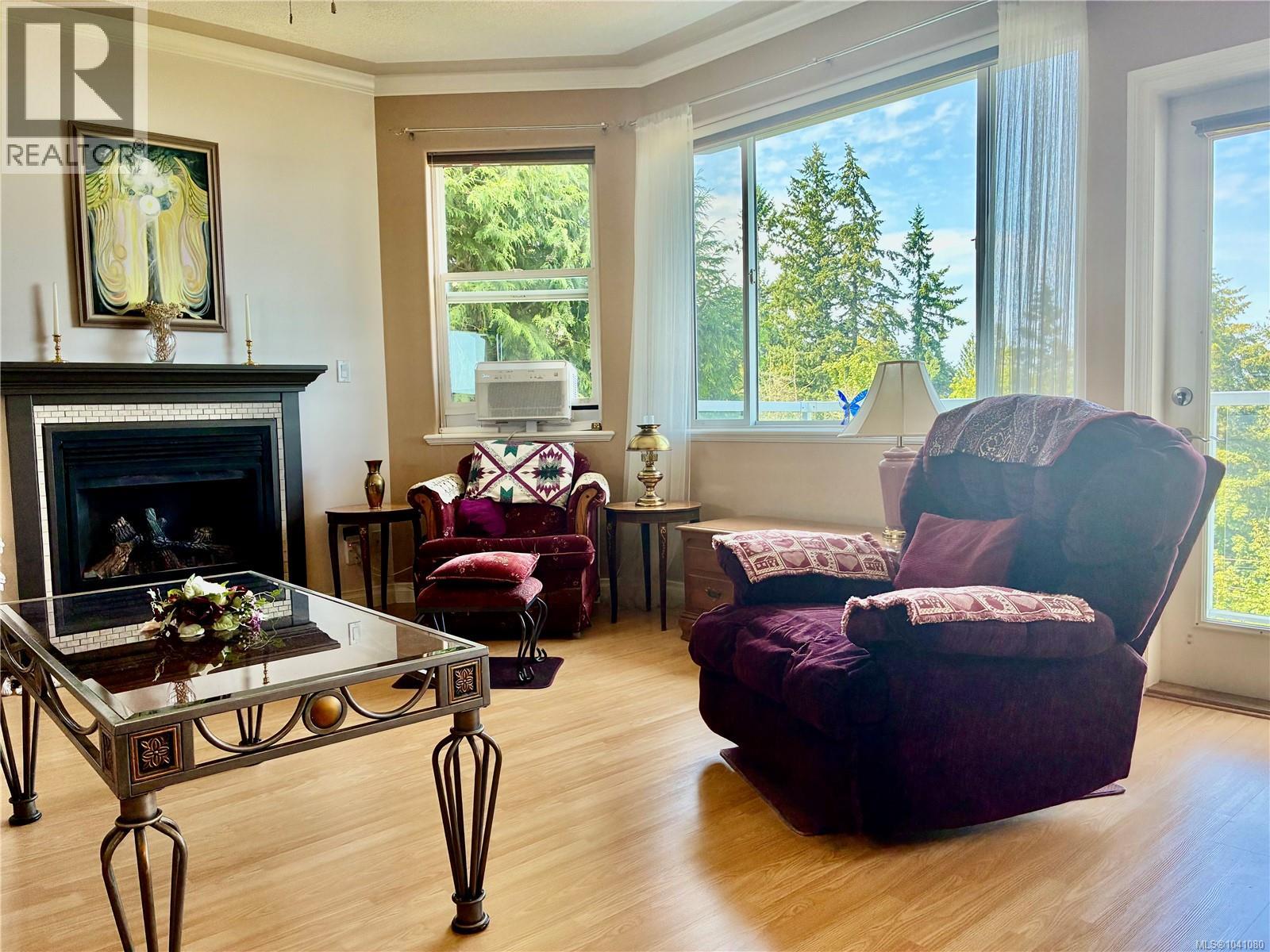 10189 View St - 9