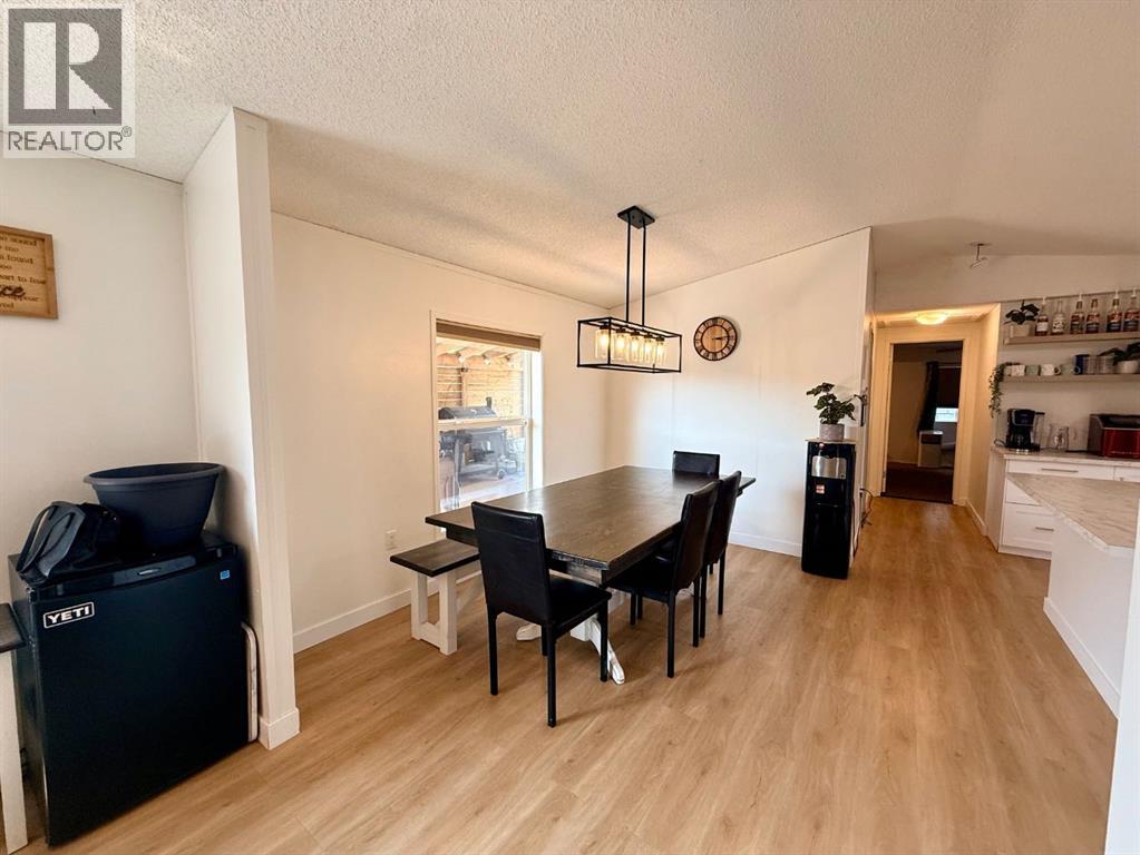 10226 103 Ave - Image 13
