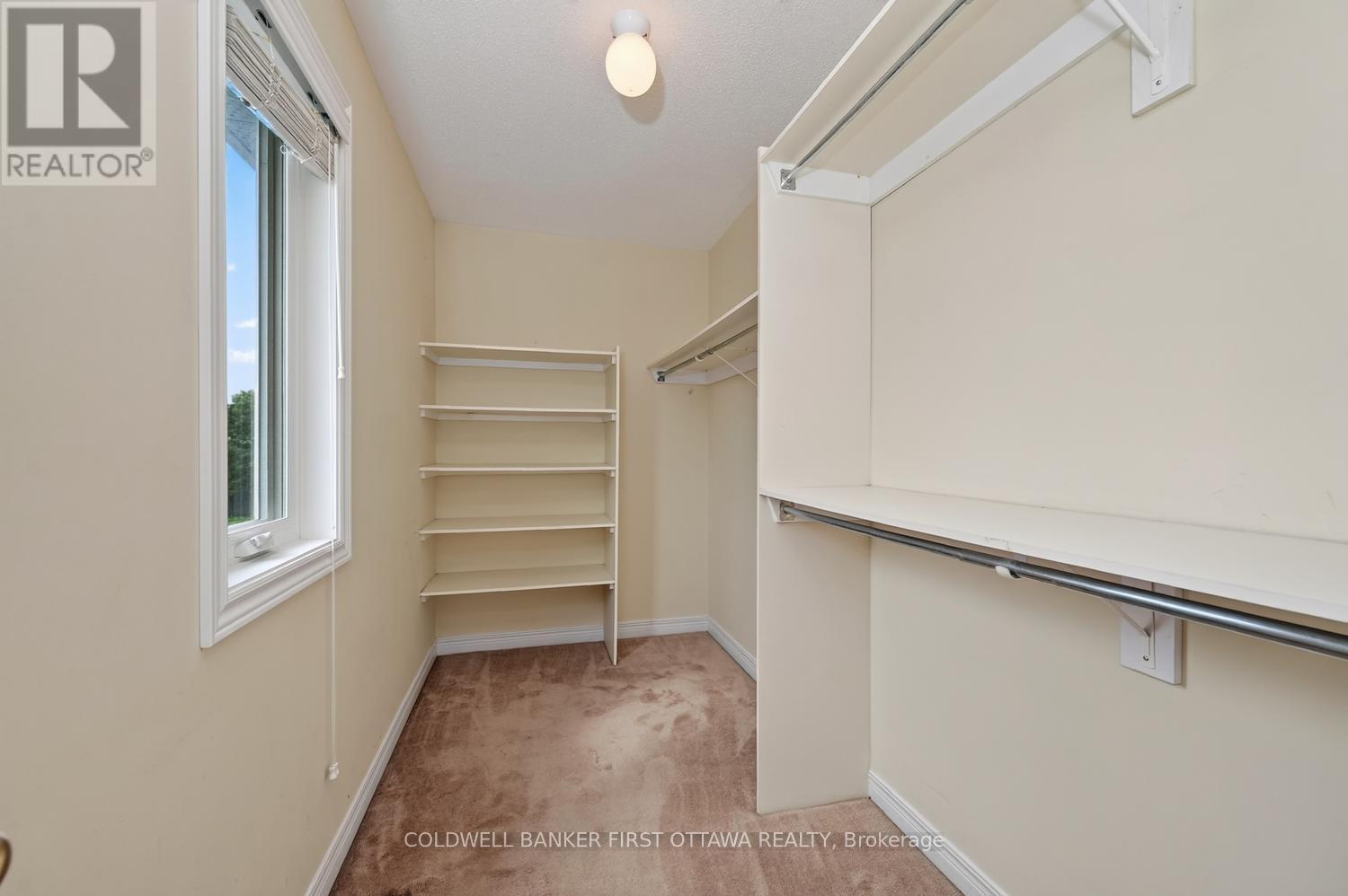 30 RIDEAUCREST DRIVE - 20