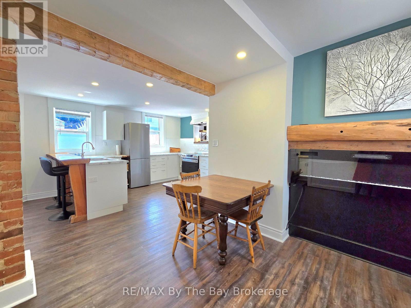 52 BERRY STREET - 11