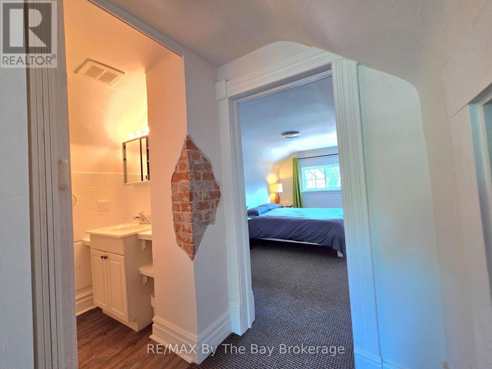 52 BERRY STREET - 15