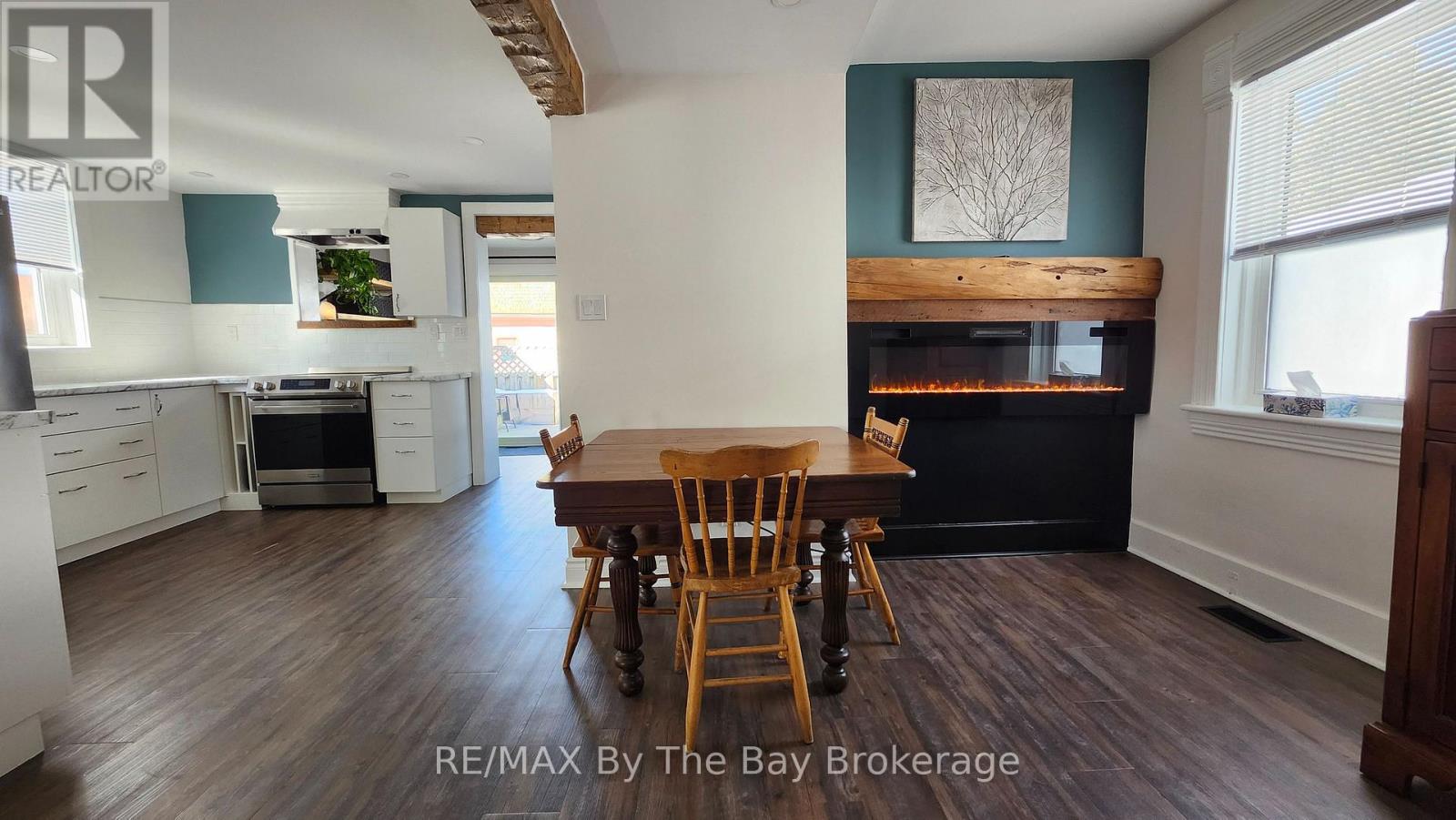 52 BERRY STREET - 21