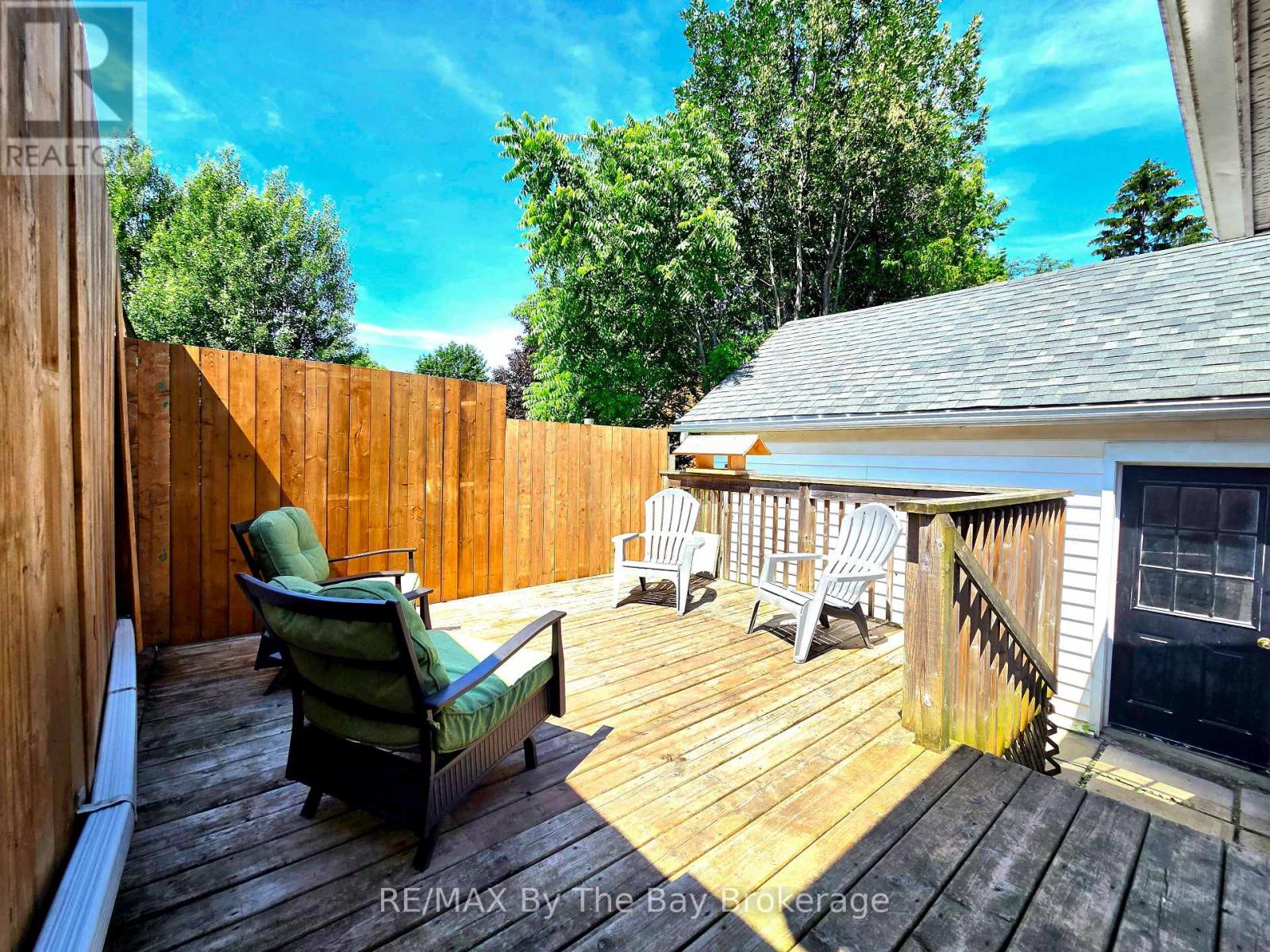 52 BERRY STREET - 19