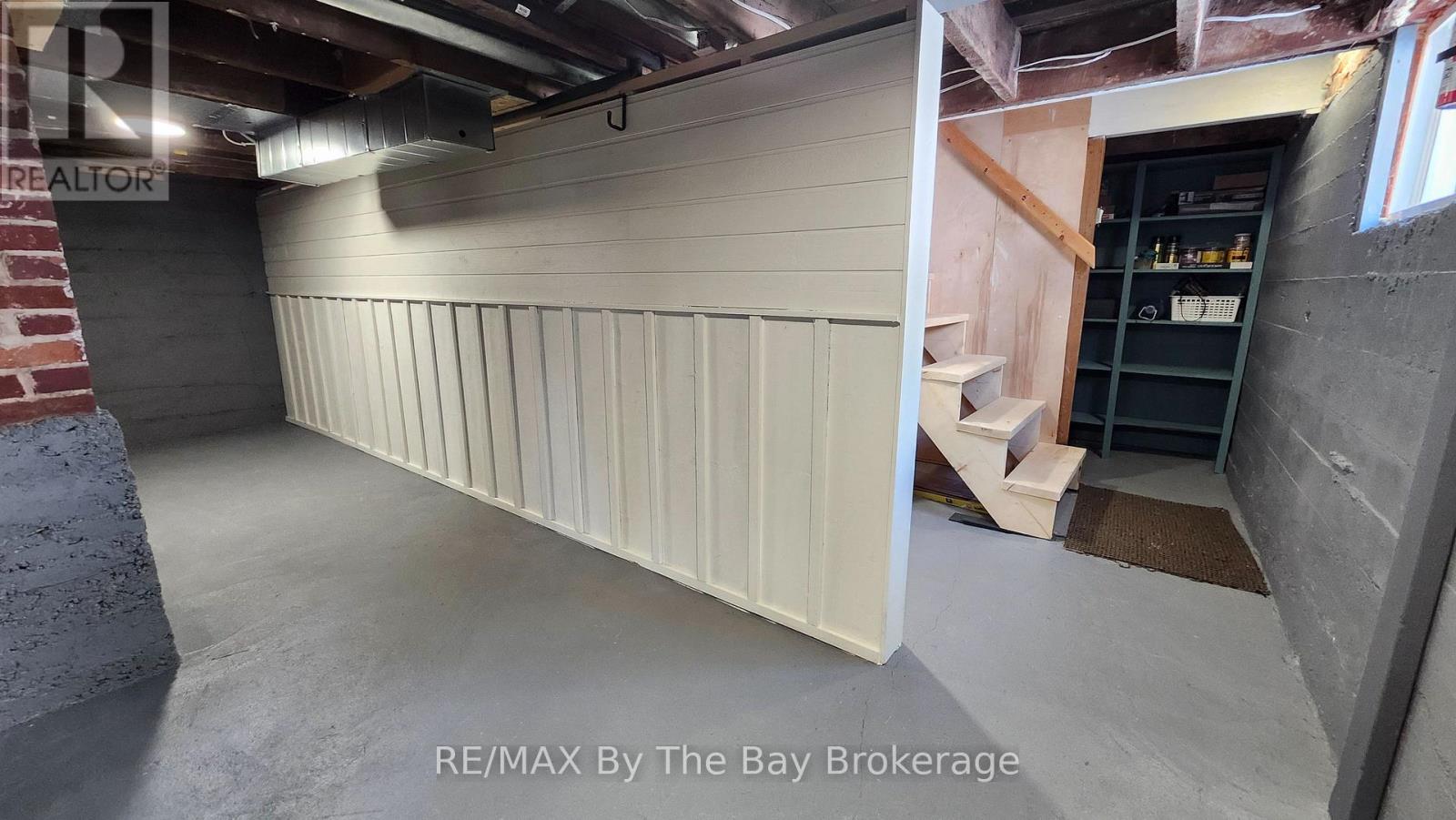 52 BERRY STREET - 25