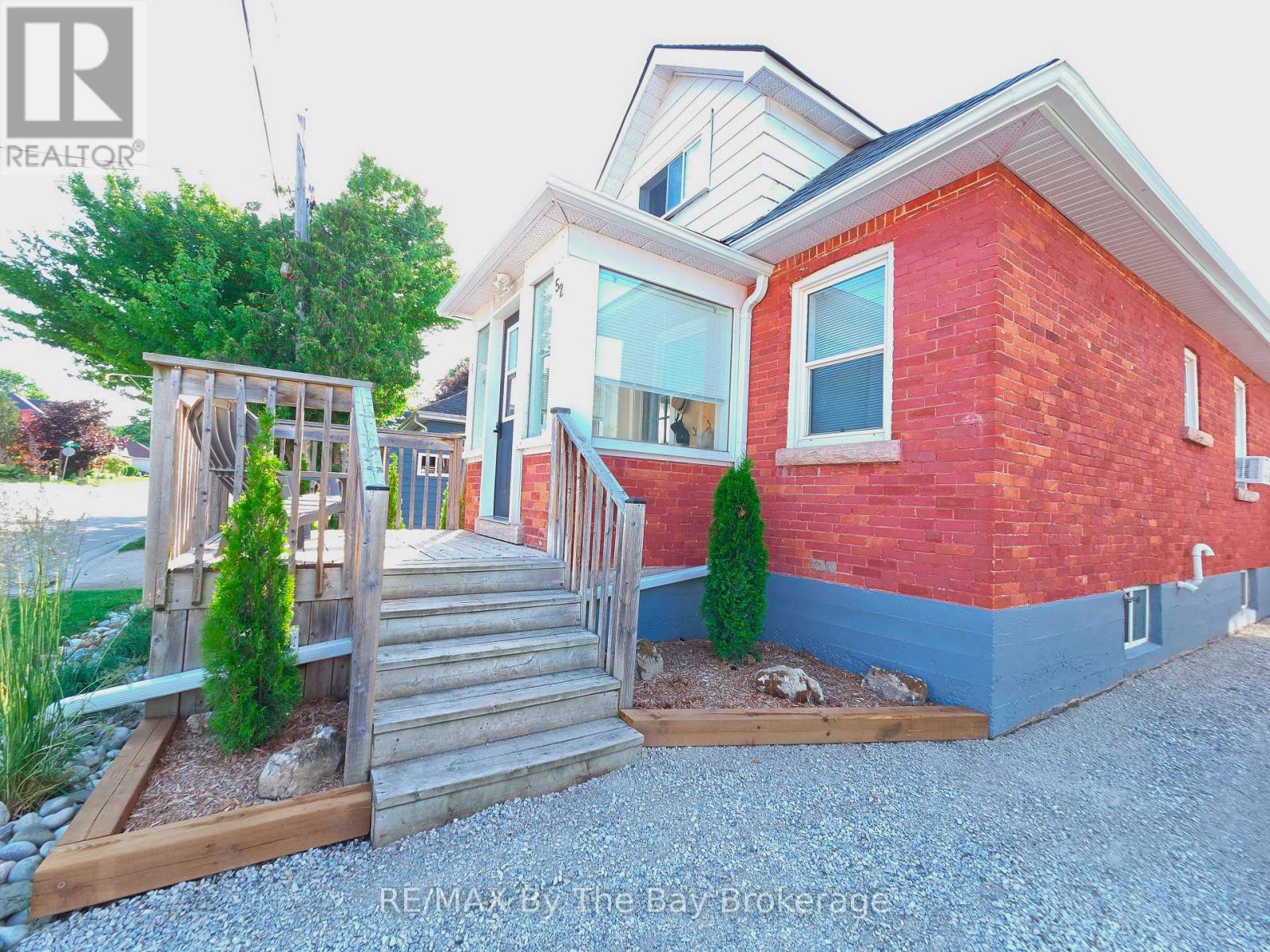 52 BERRY STREET - 3