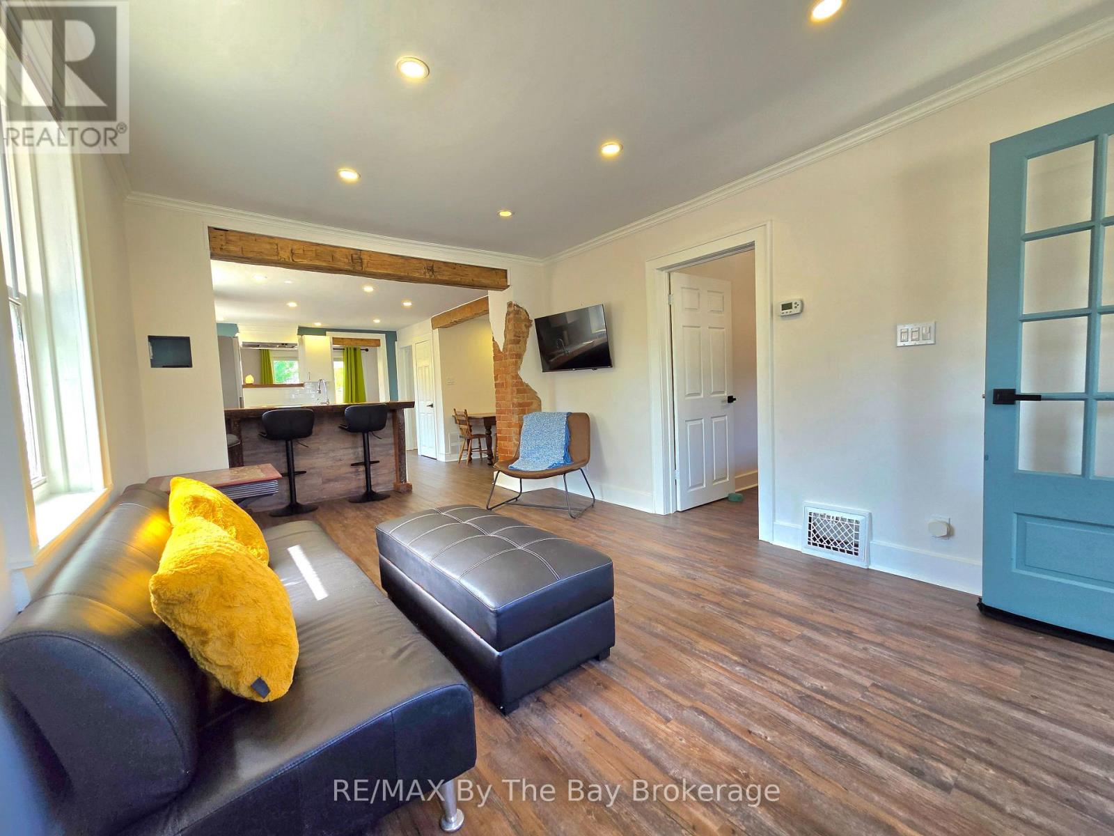 52 BERRY STREET - 5