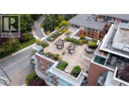 A209 810 Humboldt St, Victoria, BC V8V5B1 Photo 37