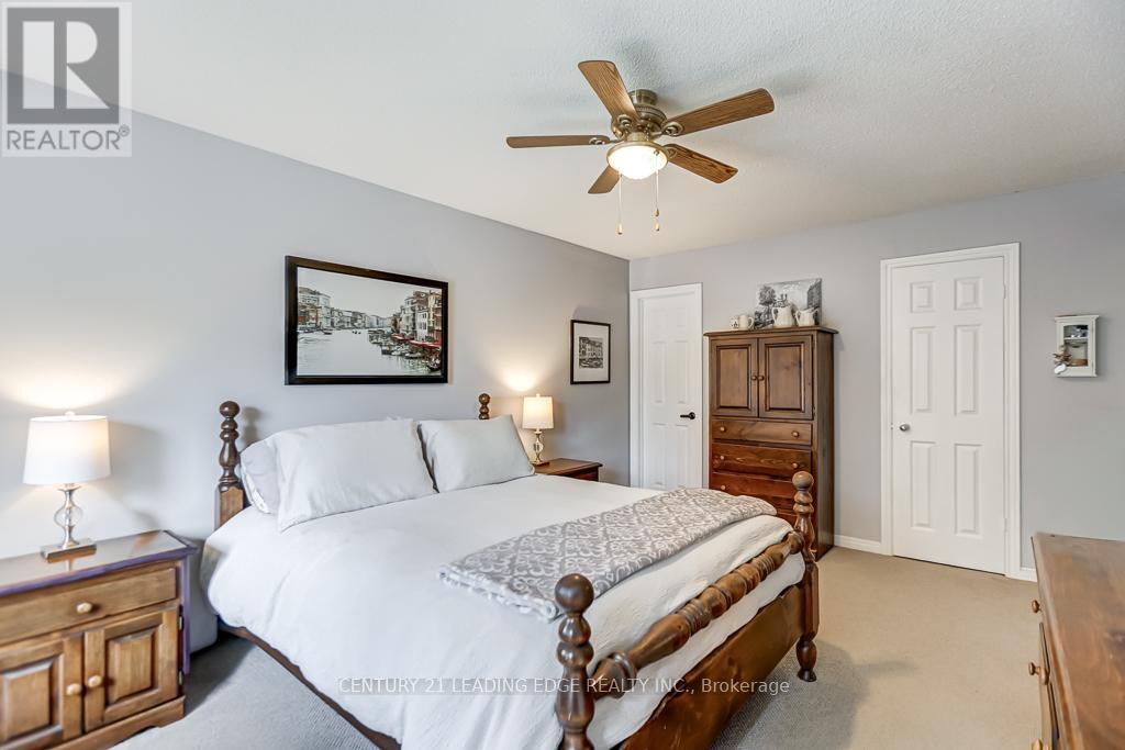 128 REEVE DRIVE - 23