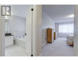 70 Westlake Crescent, Bradford West Gwillimbury, ON L3Z4K4 Photo 16
