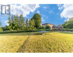 70 Westlake Crescent, Bradford West Gwillimbury, ON L3Z4K4 Photo 25