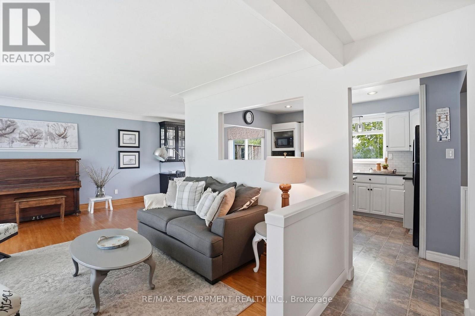 31 ALGONQUIN AVENUE - 7