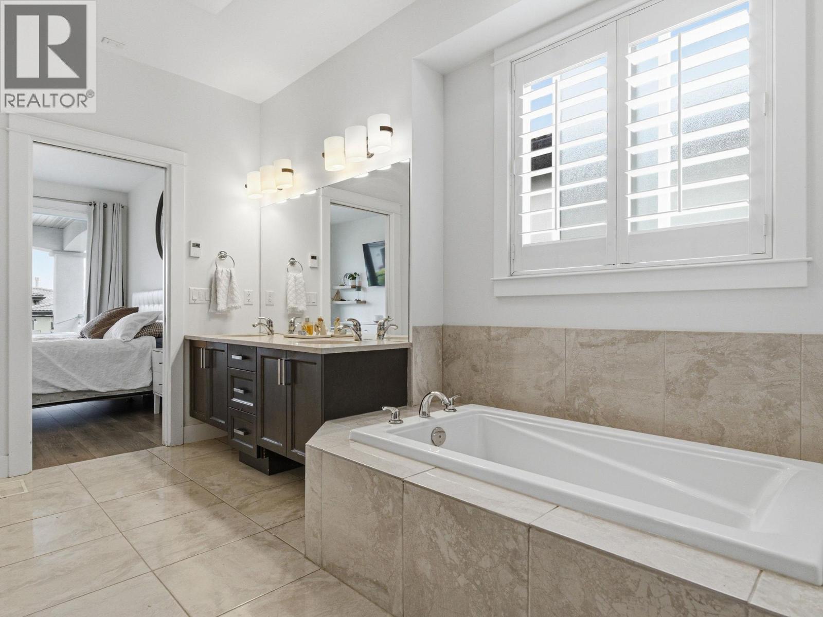 1622 Beach View Lane - 12