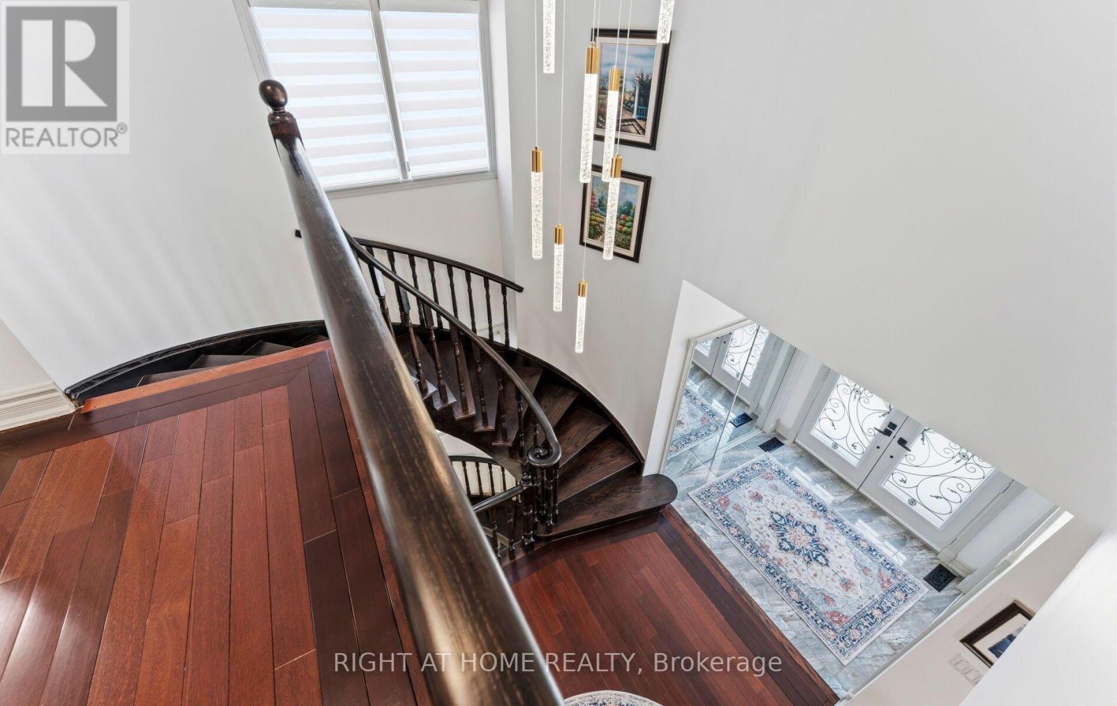 1665 ASGARD DRIVE - Image 32