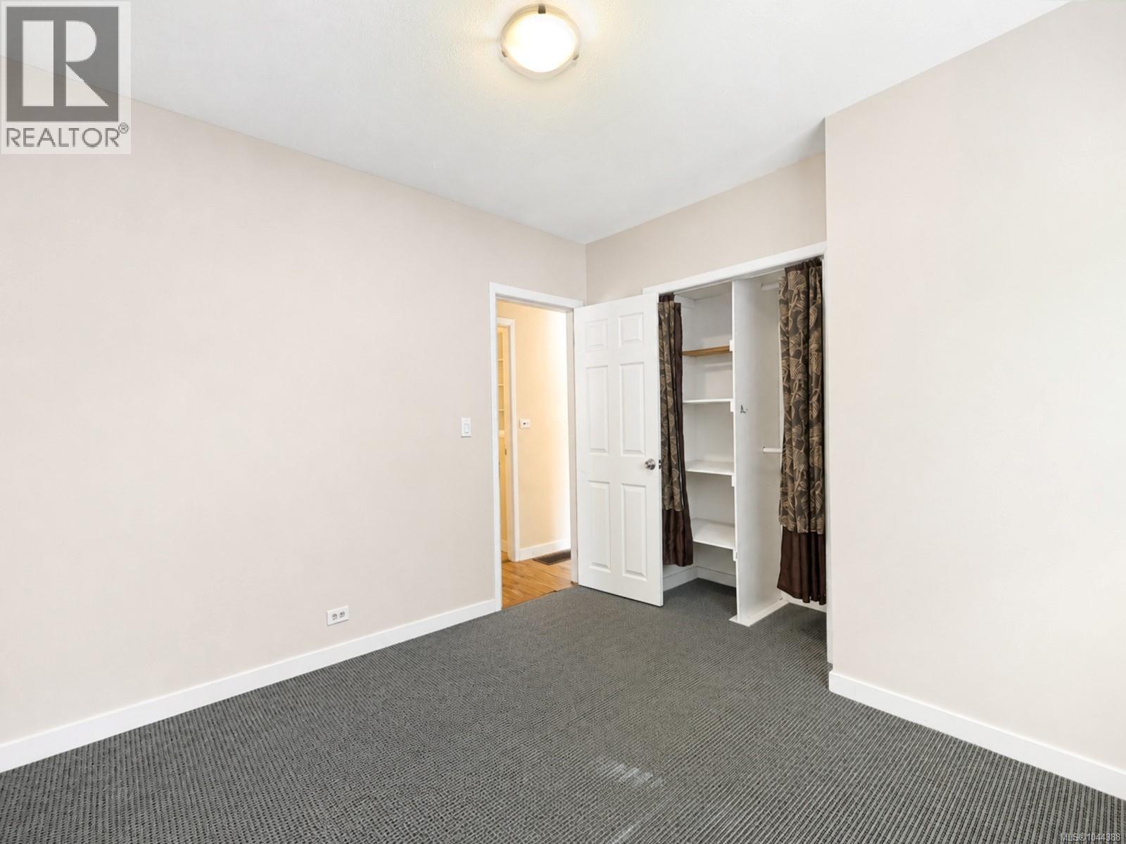 710 Winchester Ave - 18