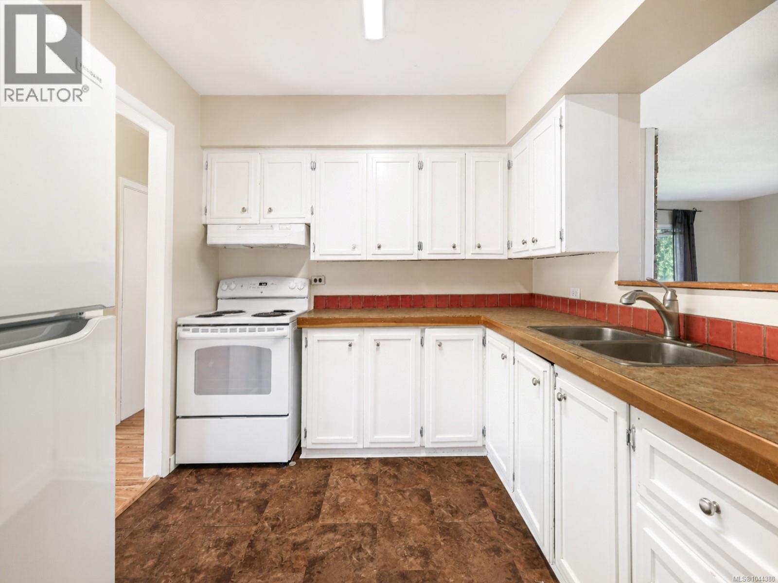 710 Winchester Ave - 27