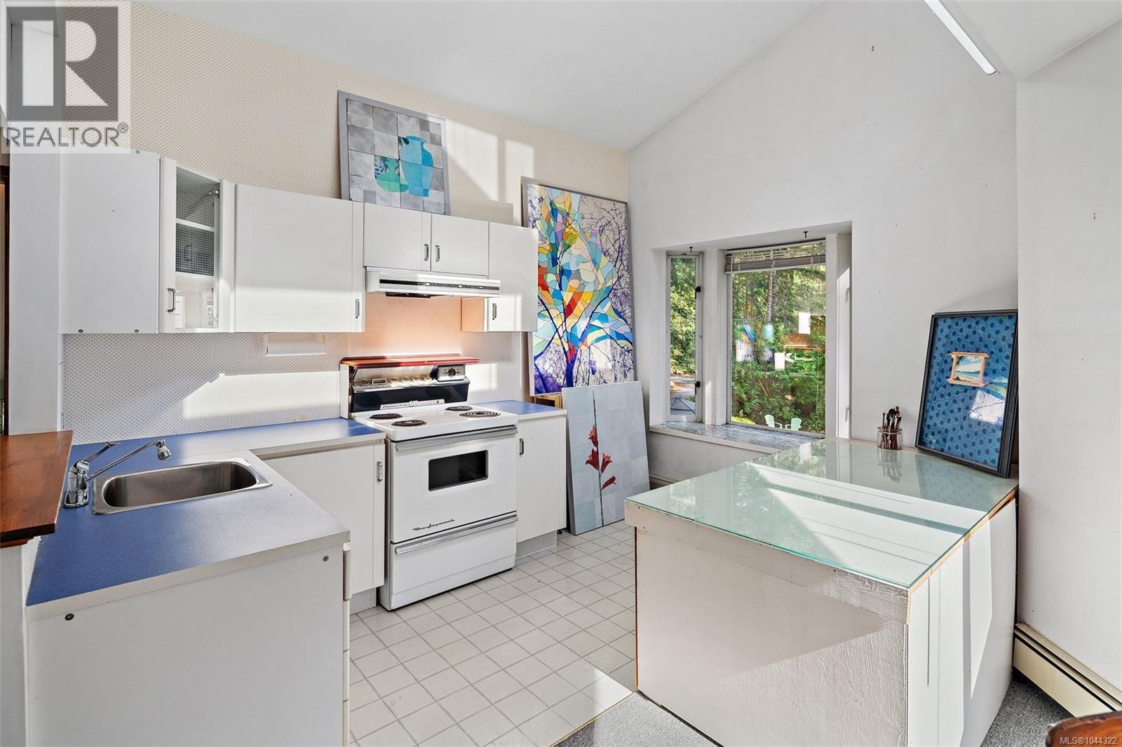 3293 McGuire Way - 46