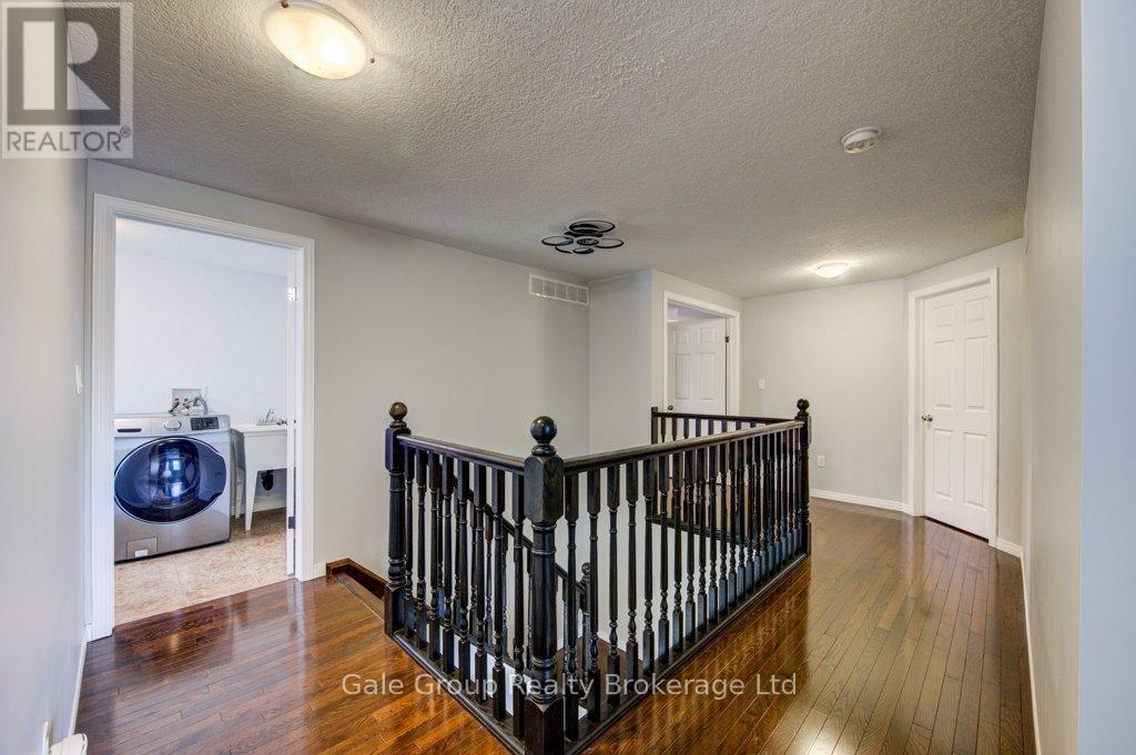 386 FAIRWAY ROAD - 23