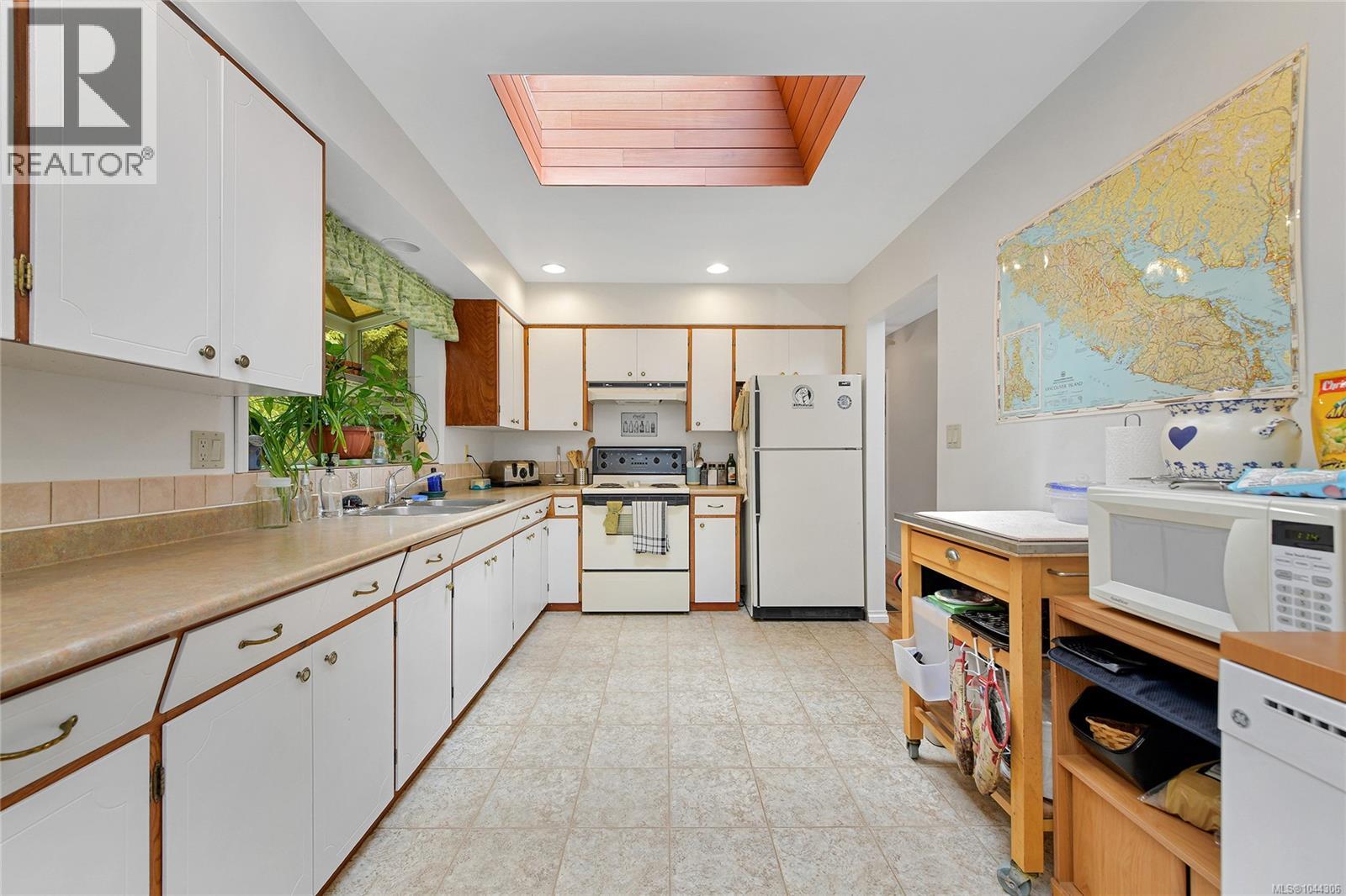3058 CAROLA Pl - 10