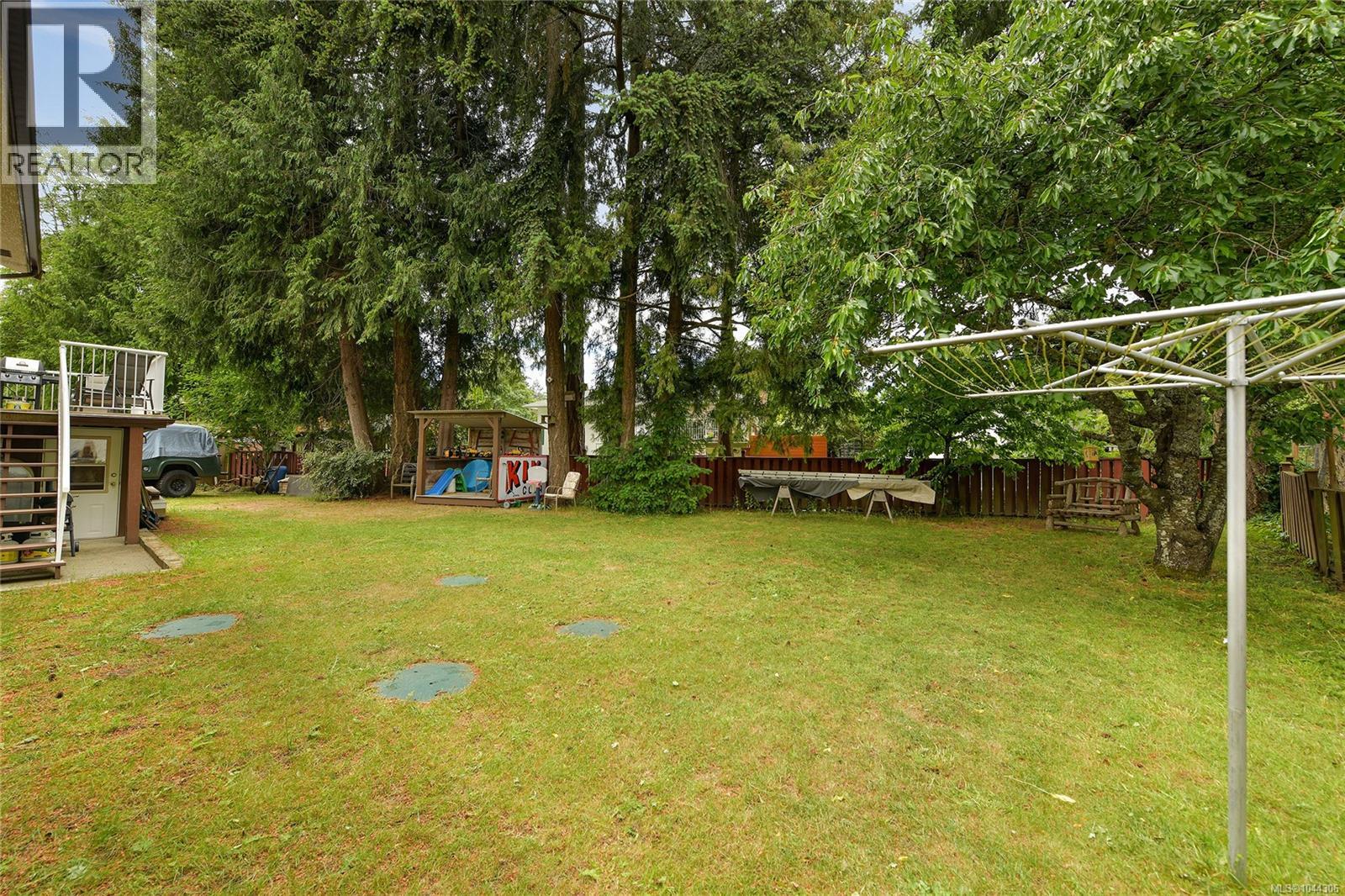 3058 CAROLA Pl - 11