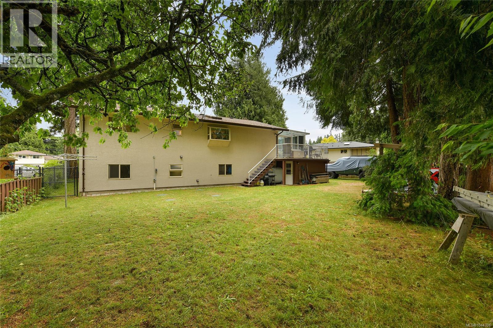 3058 CAROLA Pl - 13