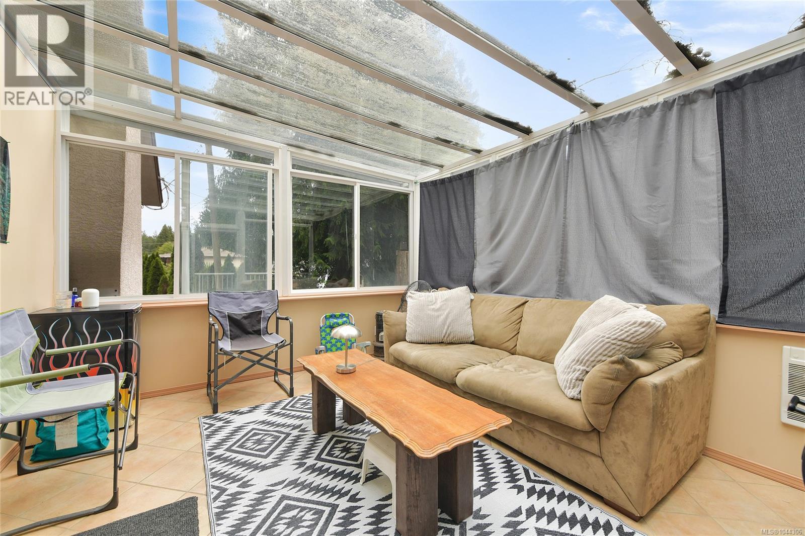 3058 CAROLA Pl - 16