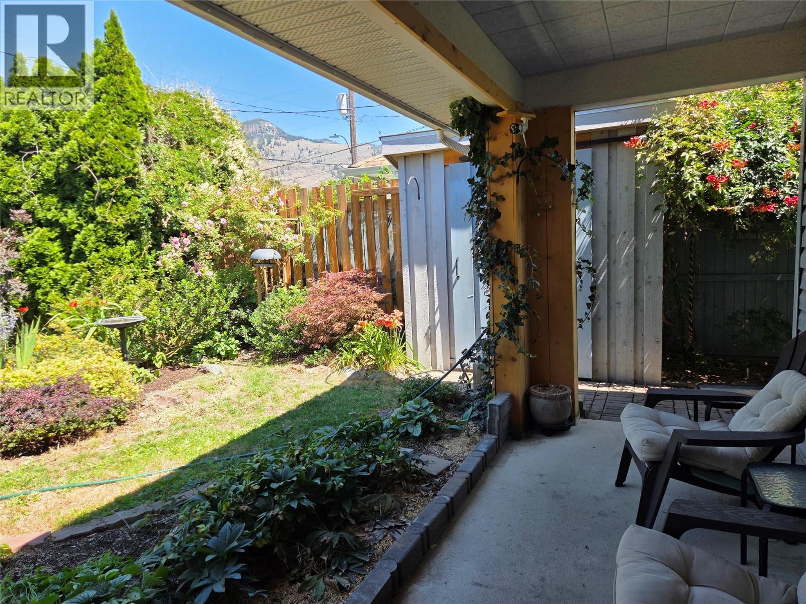 425 3rd Avenue, Keremeos