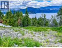 2361 Mount Tuam Crescent, Sorrento, BC V0E2W2 Photo 6