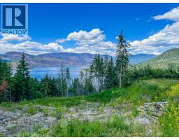 2361 Mount Tuam Crescent, Sorrento, BC V0E2W2 Photo 7