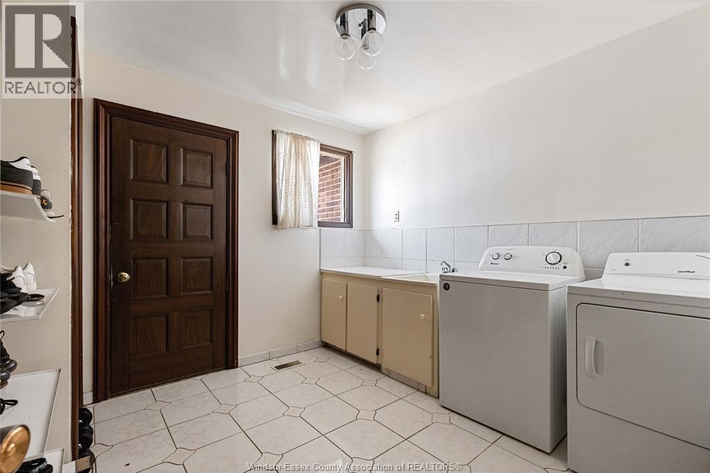 2059 LESPERANCE - Image 13