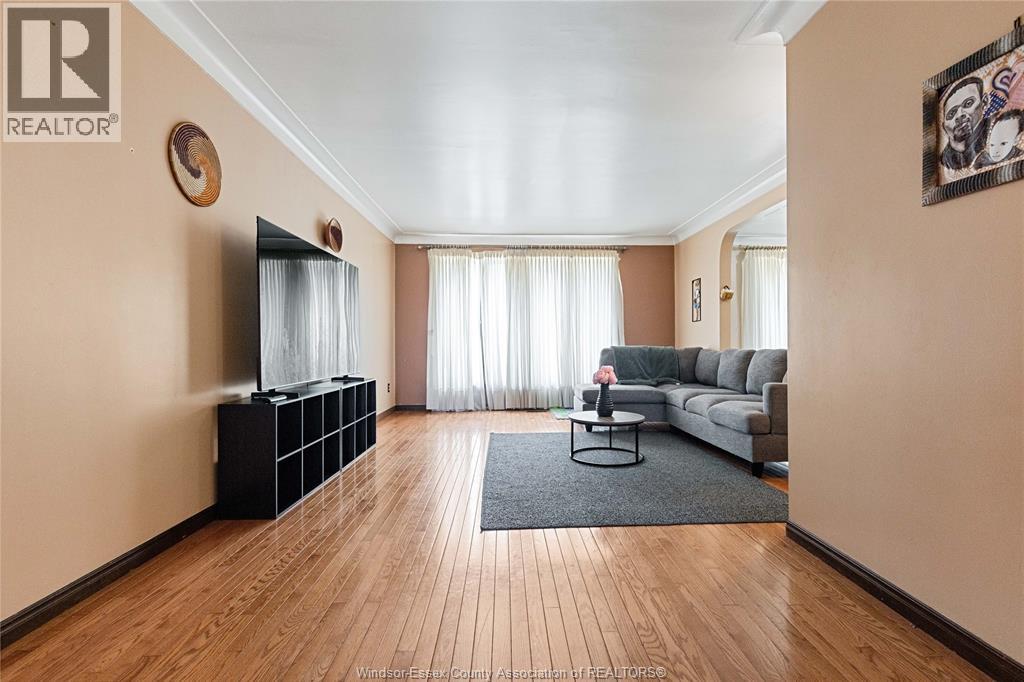 2059 LESPERANCE - 3