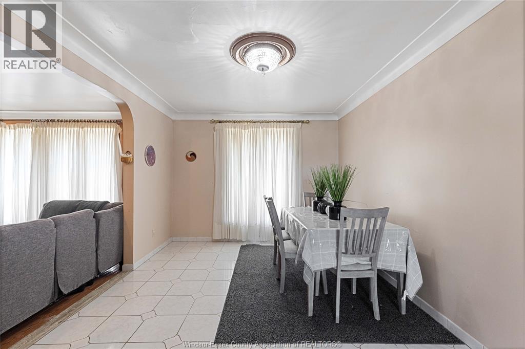 2059 LESPERANCE - 6