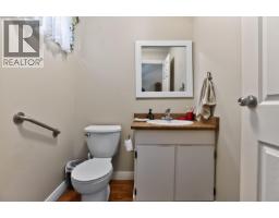 461 Carlsen Place, Port Moody, BC V3H4A1 Photo 22