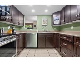 461 Carlsen Place, Port Moody, BC V3H4A1 Photo 8