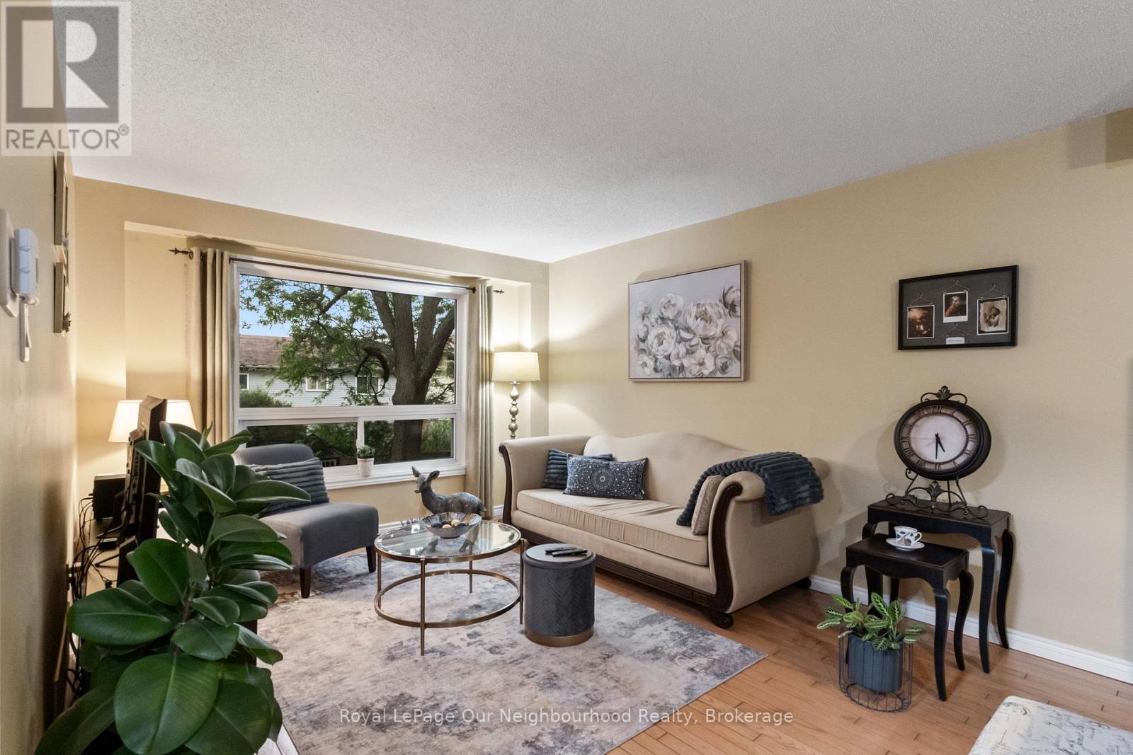 23 WOODWARD DRIVE - 12