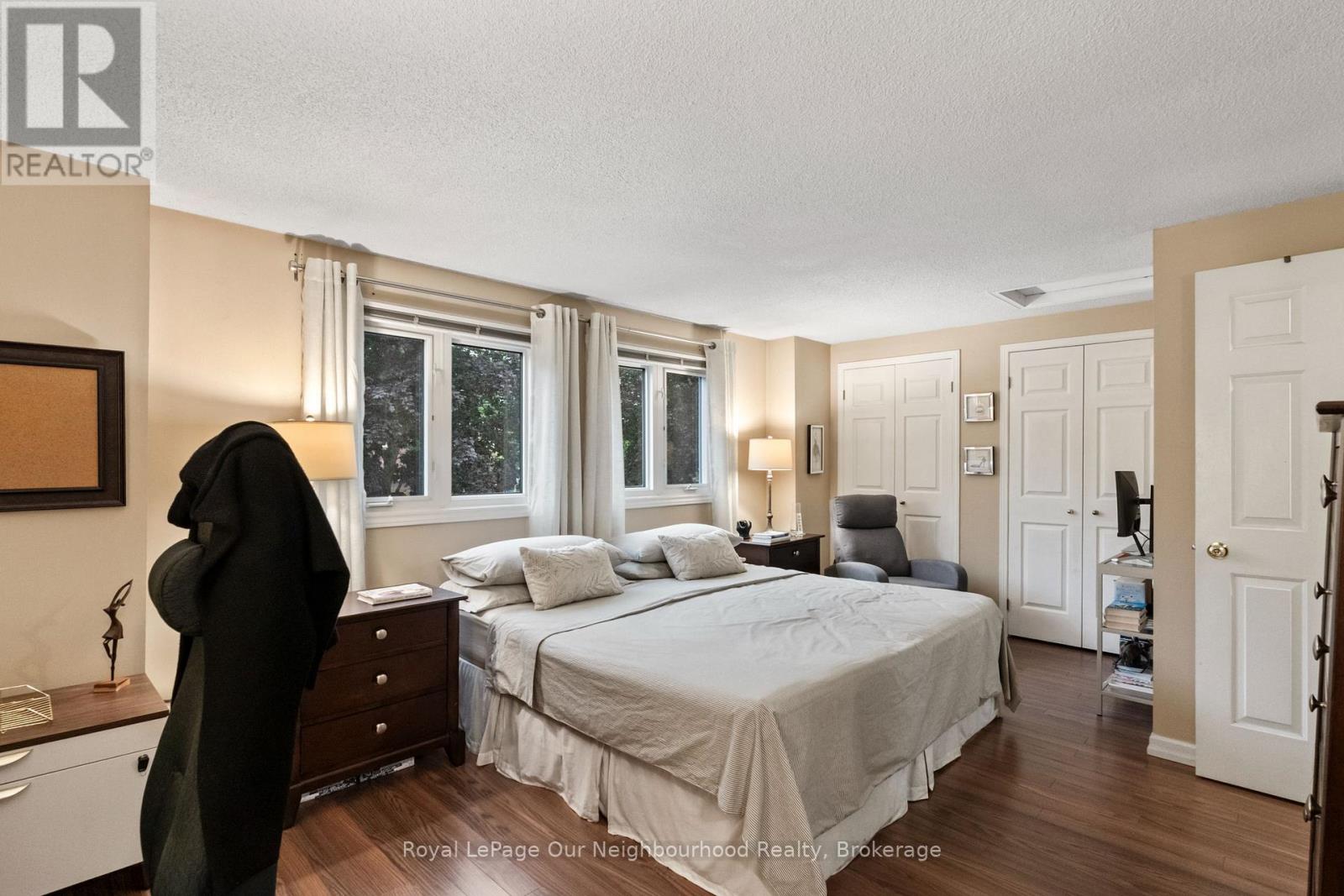 23 WOODWARD DRIVE - 5