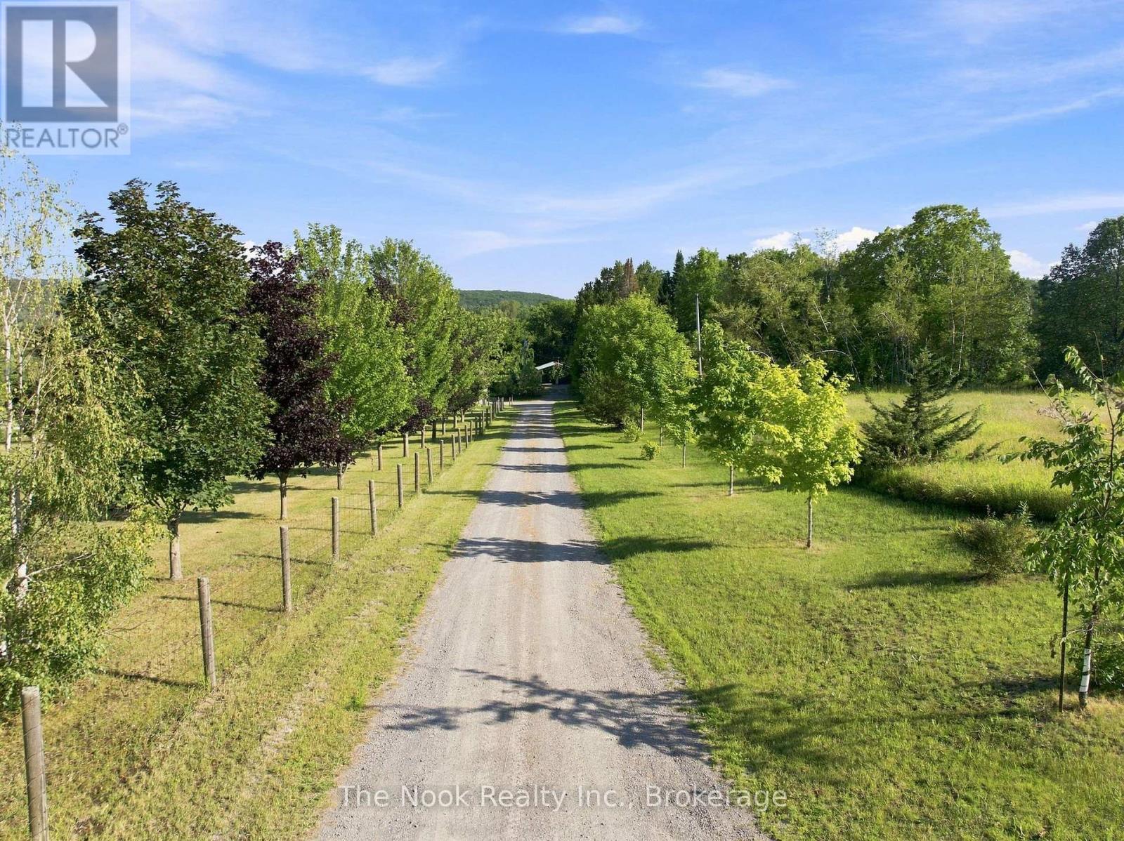 636 GLEN ROSS ROAD - Image 40