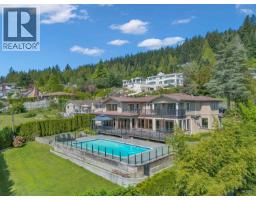 1118 Crestline Road, West Vancouver, BC V7S2E4 Photo 17